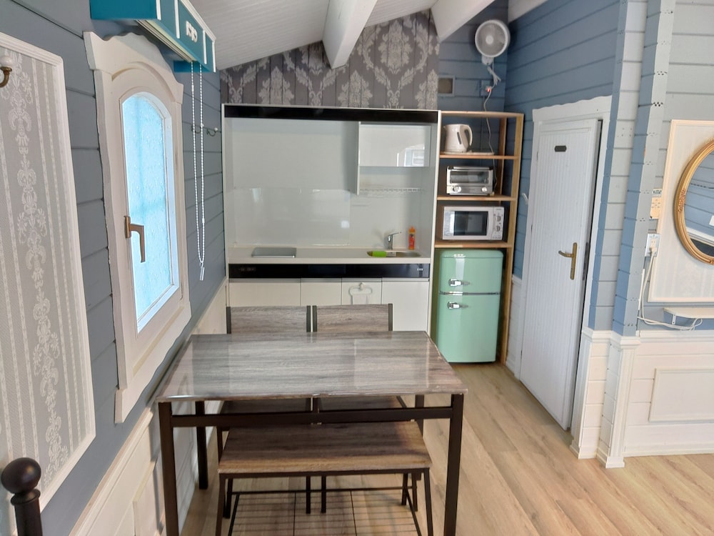 Cタイプ コテージ 客室3 | コテージ 森のこかげ