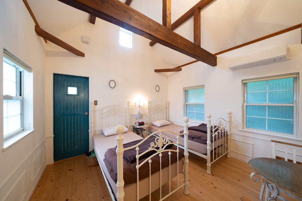 Sタイプ コテージ 3 客室4 | コテージ 森のこかげ