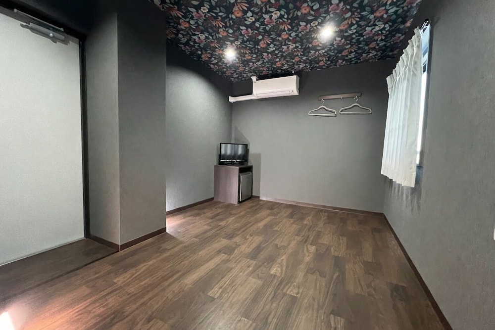 禁煙 和室6畳 4人部屋 | ホテルサンプラザ