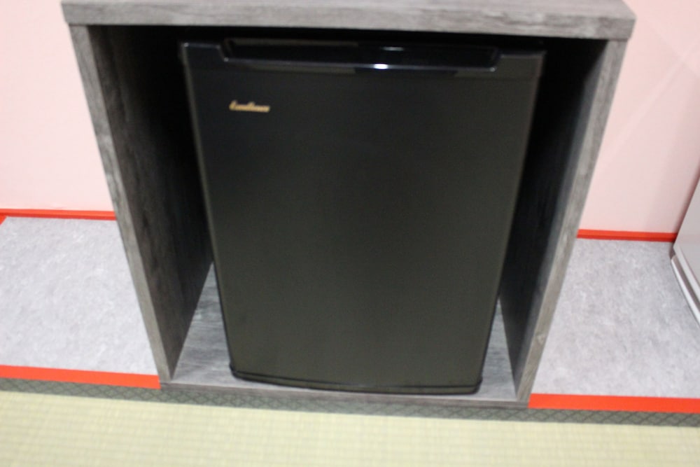 禁煙 和室3畳 エコノミー 2人部屋 共用バスルーム 客室の設備とサービス0 | ホテルサンプラザ