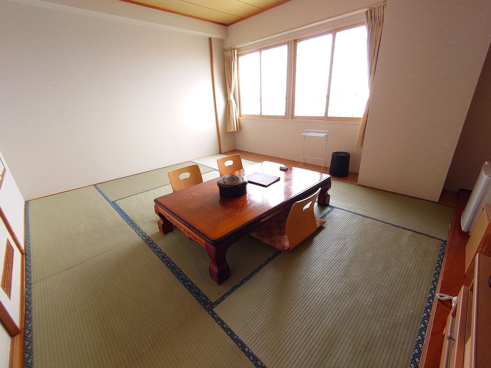 和室8畳 禁煙 客室1 | 虎杖浜温泉ホテル