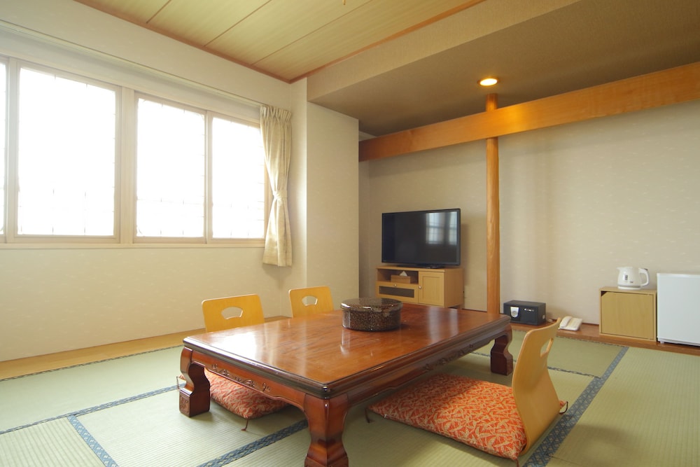 和室8畳 禁煙 | 虎杖浜温泉ホテル