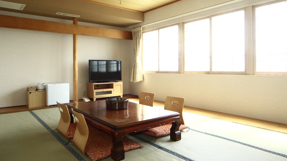 和室12畳 禁煙 客室3 | 虎杖浜温泉ホテル