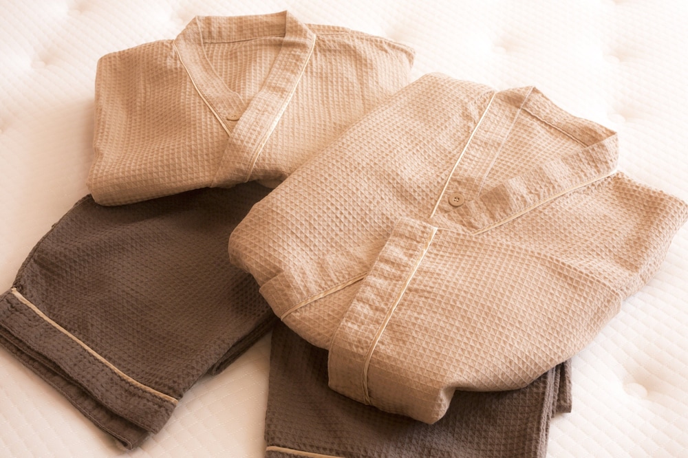 ツインルーム 禁煙 客室2 | 深層水温泉 大阪逸の彩ホテル日本橋