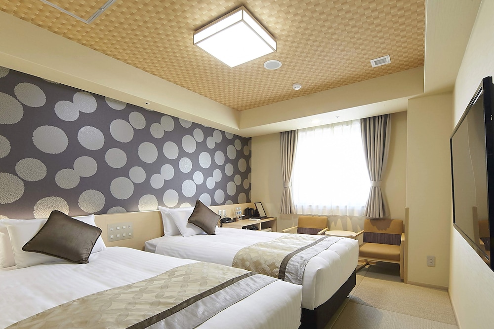 デラックス ツインルーム 禁煙 | 深層水温泉 大阪逸の彩ホテル日本橋