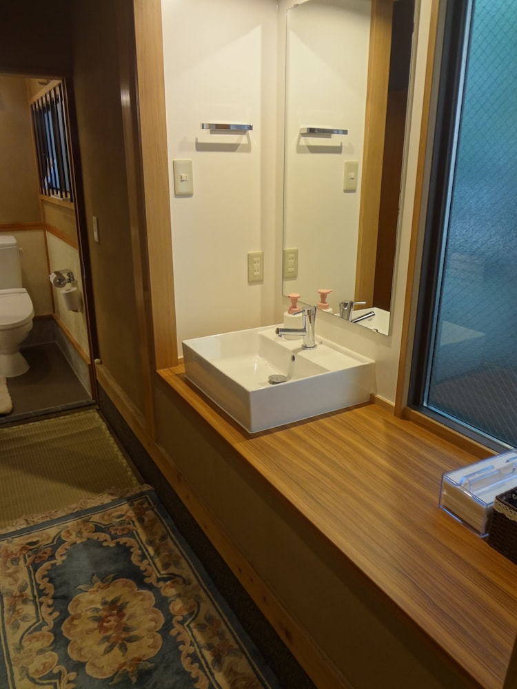 和室 ガーデンビュー 101 バスルームのシンク0 | 木香庵