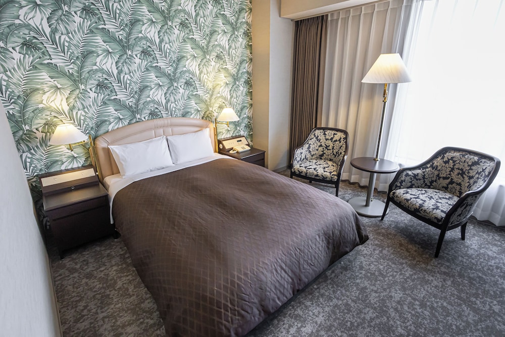 デラックス ダブルルーム 喫煙可 客室1 | レンブラントホテル大分