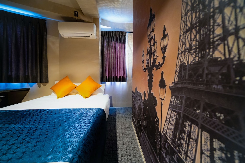 スタンダード ダブルルーム 共用バスルーム 客室2 | ホテルエスプレッソ ナンバ