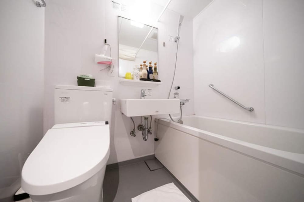 ツインルーム 専用バスルーム 客室3 | ホテルエスプレッソ ナンバ