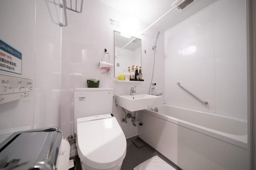 ツインルーム 専用バスルーム バスルーム0 | ホテルエスプレッソ ナンバ