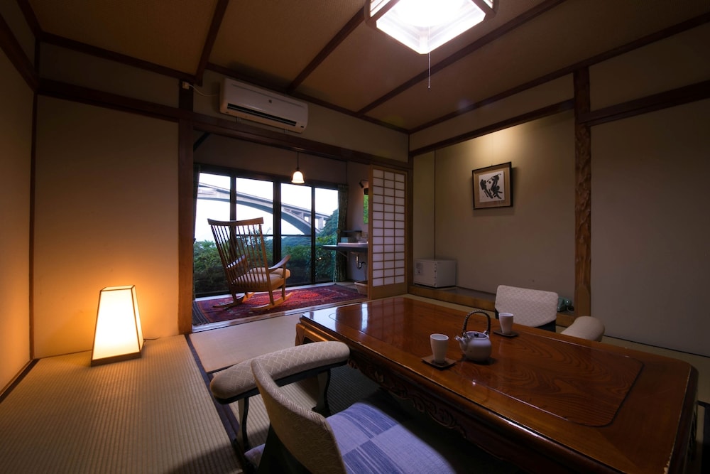 客室1 | 岡本屋旅館 客室1 | 岡本屋旅館