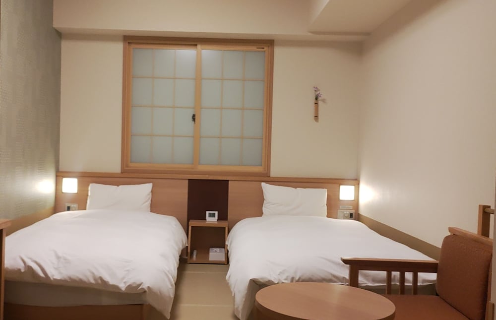 スタンダード ツインルーム(線路近接) | 天然温泉 吉野桜の湯 御宿 野乃 奈良