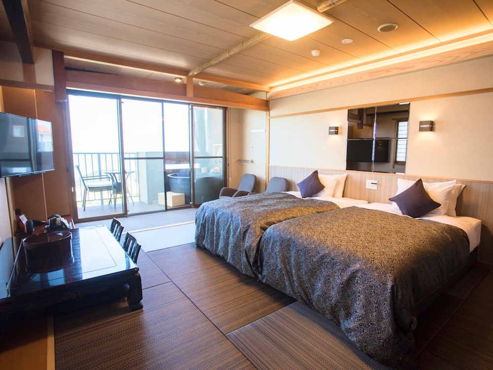 [和美麗Jrスイート]海側露天風呂付き　禁煙 客室1 | リブマックスリゾート京丹後シーフロント