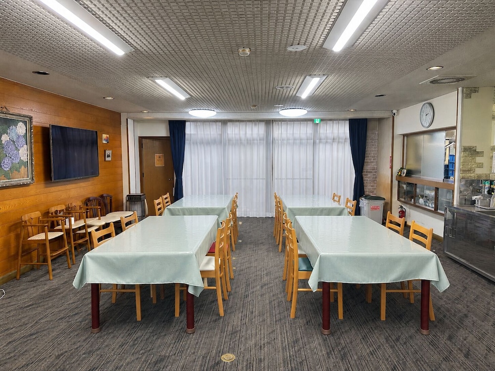 レストラン1 | 山中湖旅館 梁山－RYOZAN－ | 山中湖旅館 梁山－RYOZAN－