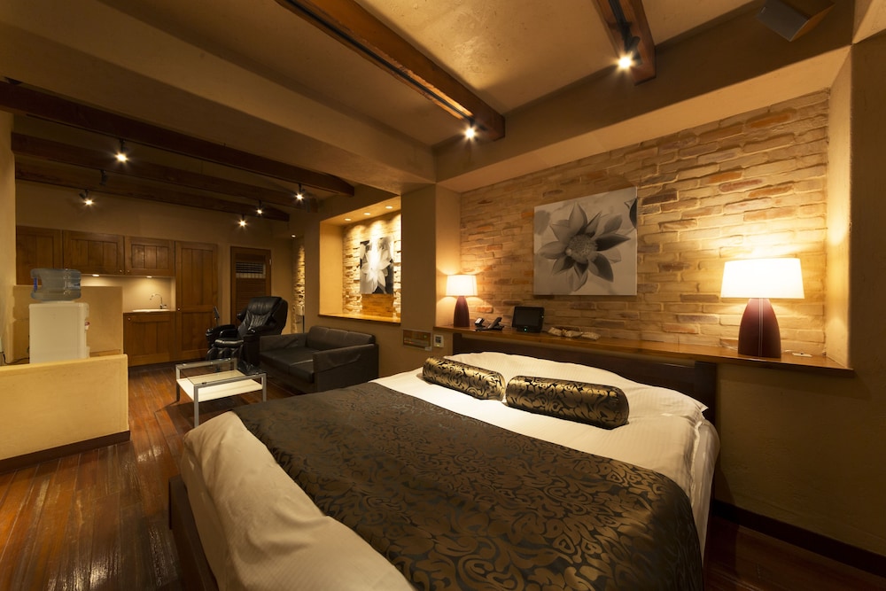 デラックス ダブルルーム | ホテルロータス奈良- アダルト オンリー