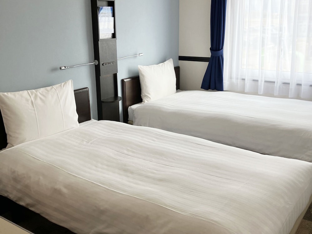 ツインルーム 喫煙可 | 東横 INN 新高岡駅新幹線南口