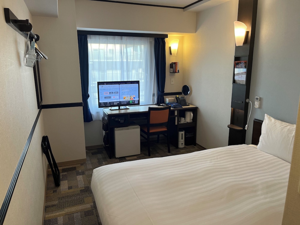 ダブルルーム 喫煙可 | 東横 INN 大阪本町 2