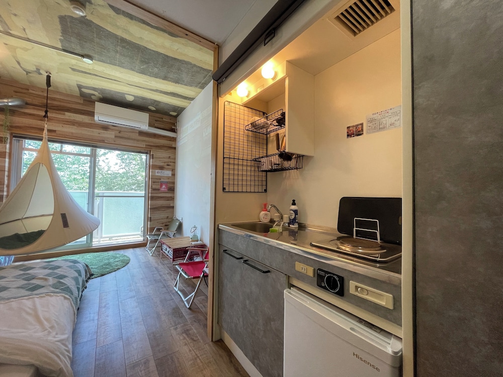 Camp Double with Extra Bed, Non Smoking 専用キッチン0 | 365BASE outdoor hostel