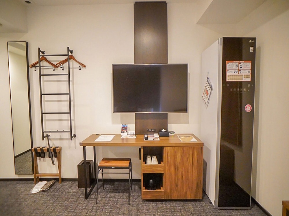 ReFaコーナーツインルーム 禁煙 客室1 | 変なホテル東京 銀座