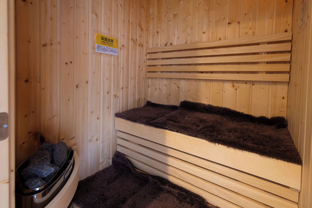 スイート 露天風呂＆サウナ付 禁煙 バスルーム1 | 華やぎの章 慶山