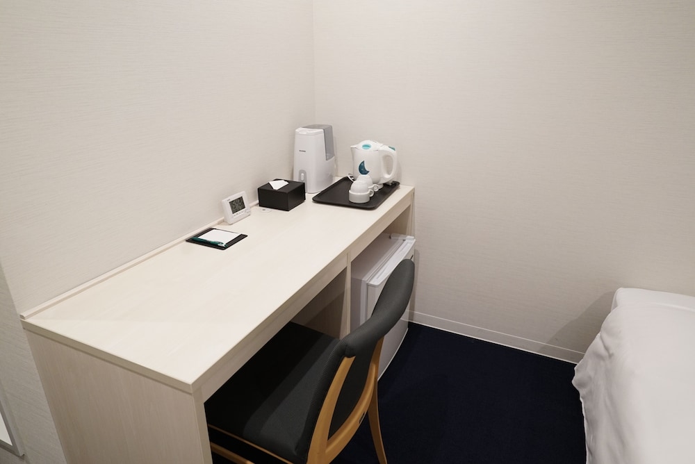 ビジネスルーム 禁煙 客室1 | CVS BAY HOTEL 新館