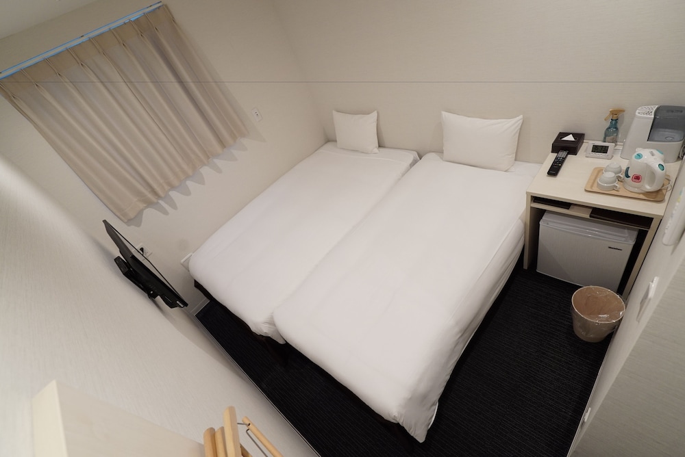 ハリウッドツインルーム 禁煙 | CVS BAY HOTEL 新館