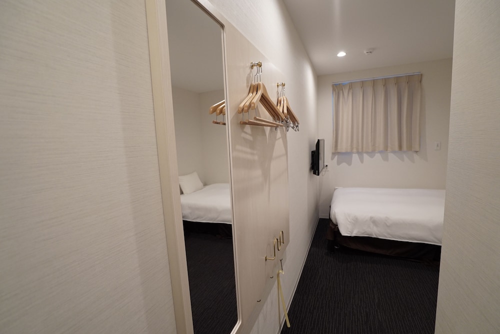 スタンダード ツインルーム 禁煙 客室2 | CVS BAY HOTEL 新館