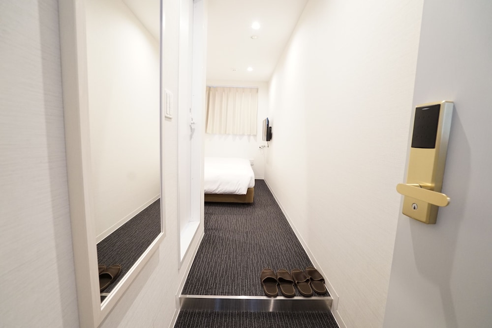 ハリウッドツインルーム 禁煙 客室2 | CVS BAY HOTEL 新館