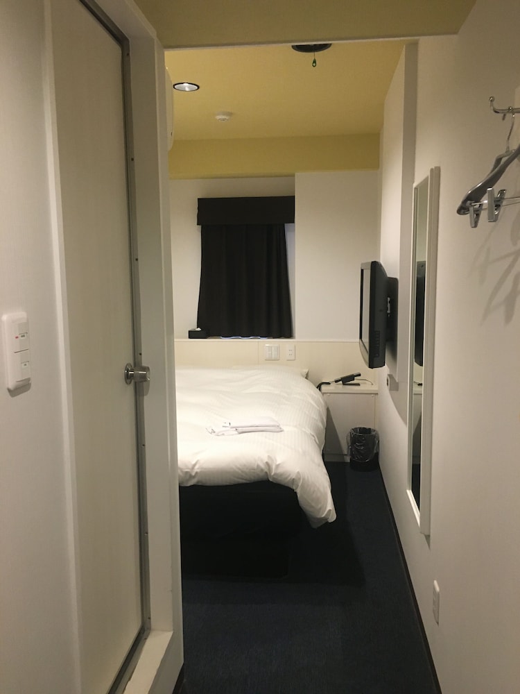 スタンダード ダブルルーム 禁煙 客室1 | ナゴヤエキ アクセスホテル