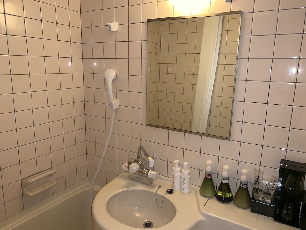 スタンダード ダブルルーム 禁煙 バスルーム0 | ナゴヤエキ アクセスホテル