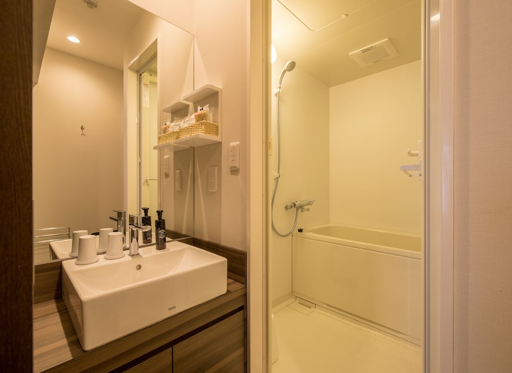 メゾネットスイート 洋室（ペットNG） バスルーム0 | HOTEL R9 九十九里