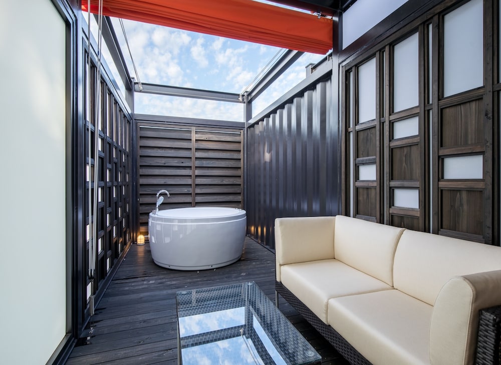 メゾネットスイート 洋室（ペットNG） 客室3 | HOTEL R9 九十九里