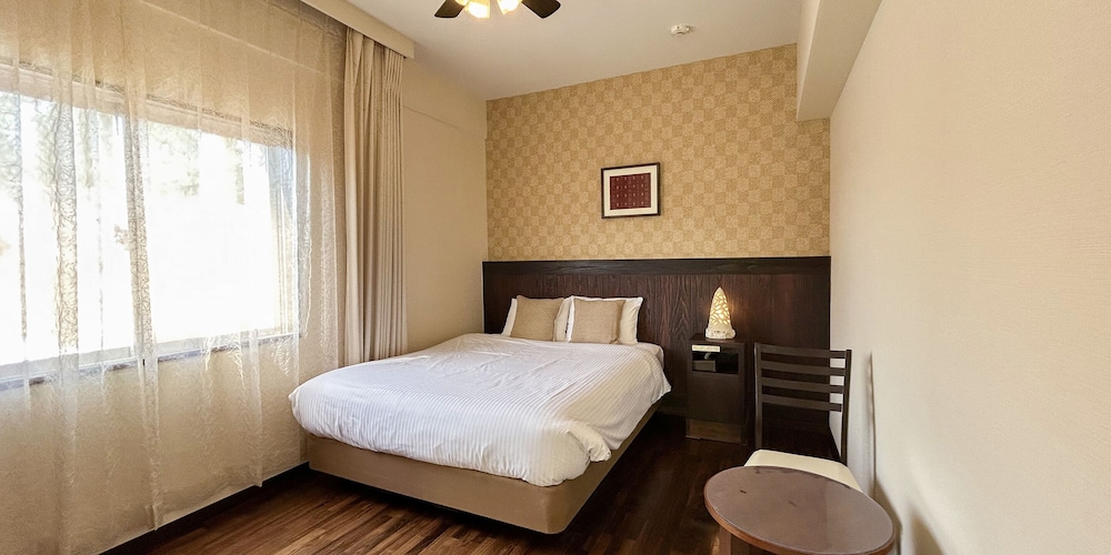 ダブルルーム 禁煙 | ペンション サンセットビーチ