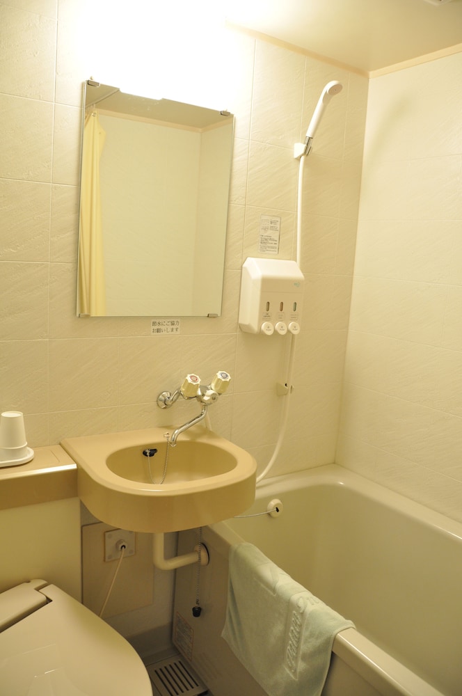 セミダブルルーム 禁煙 バスルーム1 | パレスイン豊田