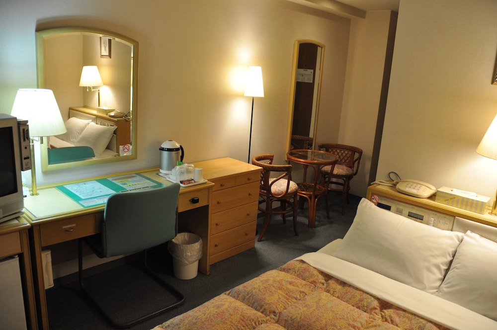 ダブルルーム 喫煙可 客室7 | パレスイン豊田