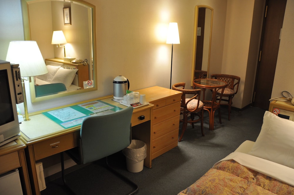 客室1 | パレスイン豊田