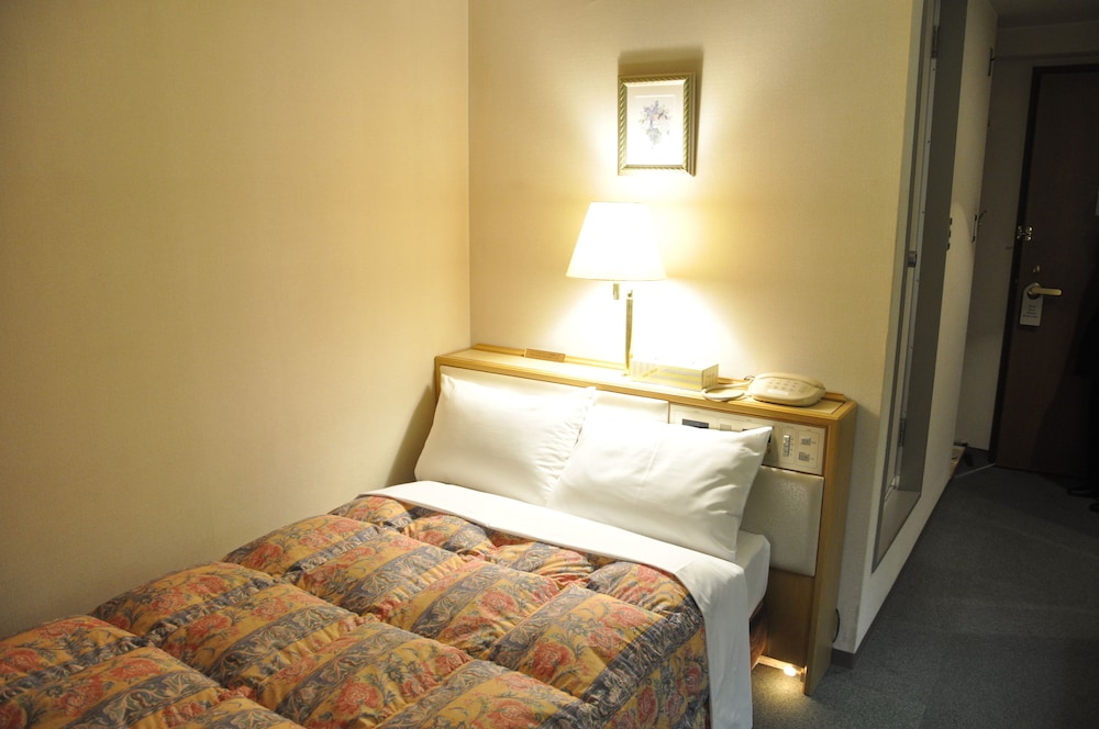 セミダブルルーム 禁煙 | パレスイン豊田