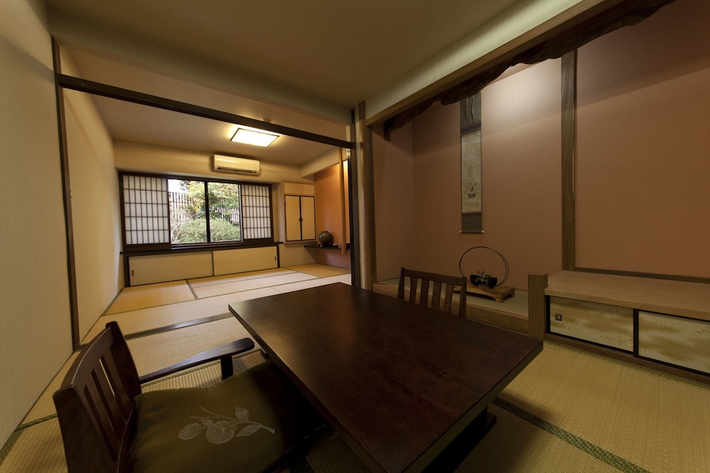 客室1 | 極楽温泉 匠の宿 客室1 | 極楽温泉 匠の宿