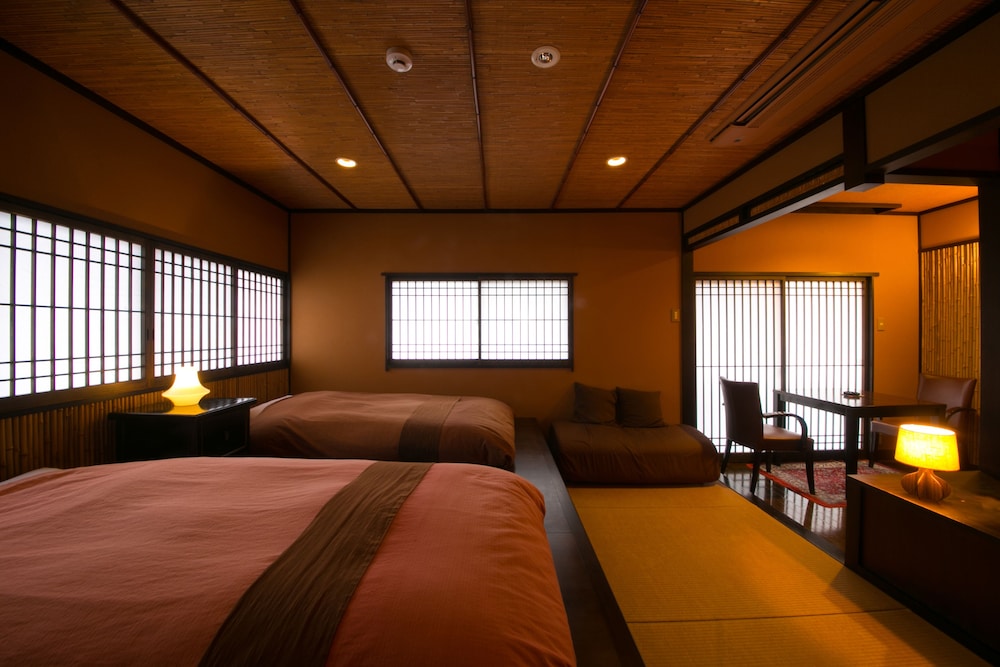 菘 2階疑似洋 禁煙 | SEKIYA RESORT 別邸はる樹