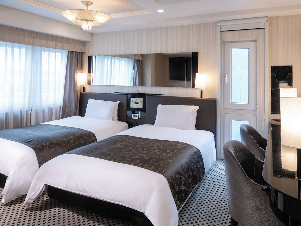 デラックス ツインルーム 禁煙 | アパホテル〈浅草 雷門〉