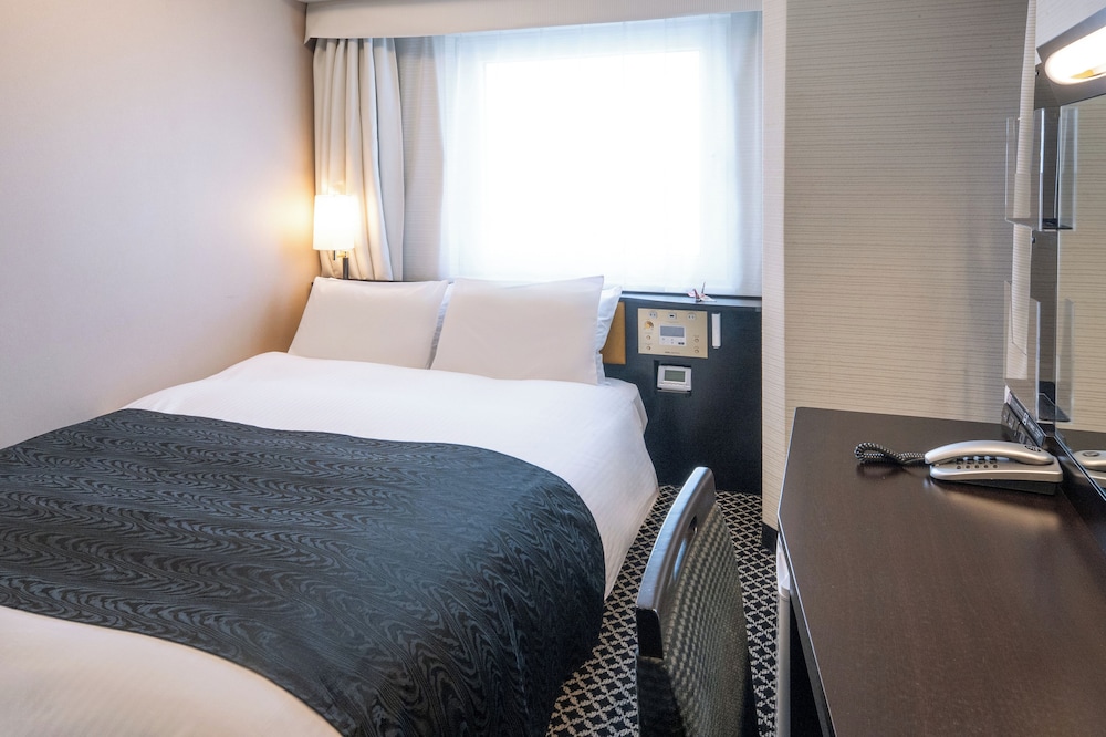 バルコニー付きダブルルーム 禁煙 客室3 | アパホテル〈浅草 雷門〉