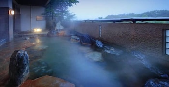 旬樹庵 さんさ亭げんぶ館