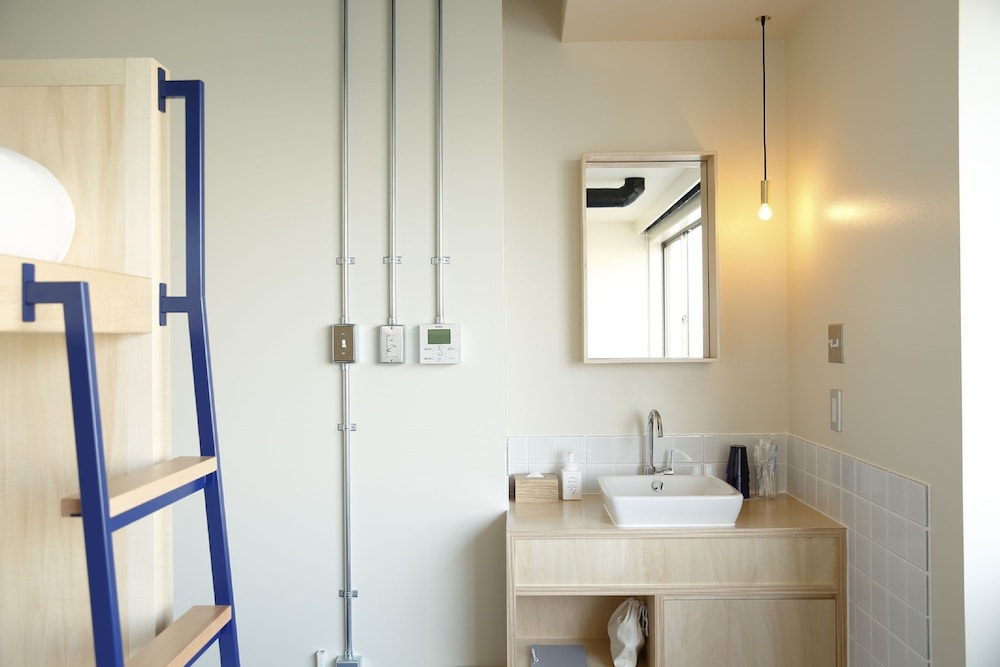 Bunk with River View and Shared Bathroom 客室2 | LYURO 東京清澄 by THE SHARE HOTELS