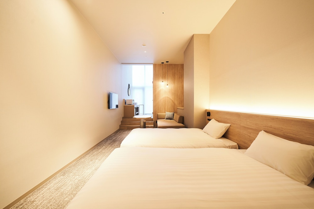 ツインルーム（ソファベッド利用で最大３名様)(新設部屋）禁煙 (ベッドタイプリクエスト不可) 客室1 | ホテルグランドティアラ南名古屋