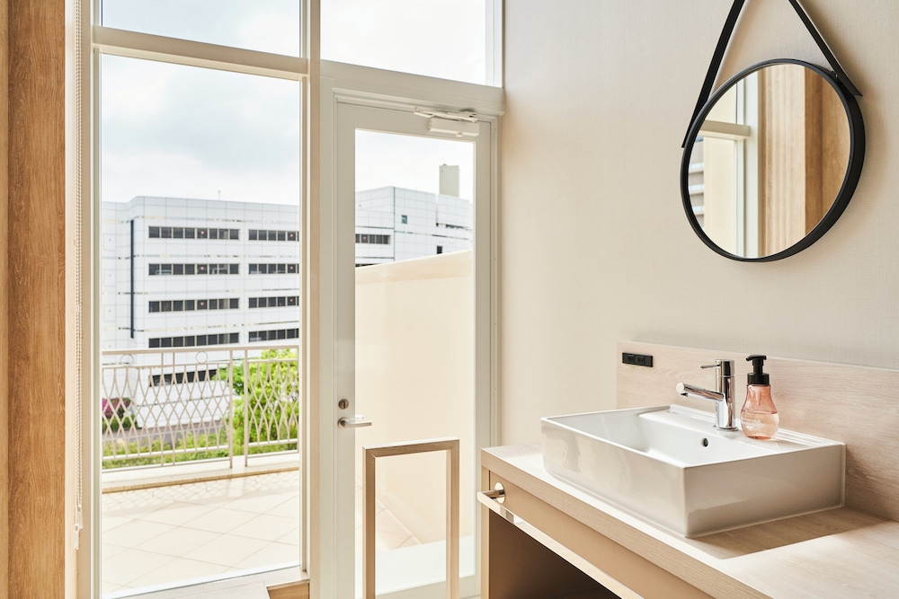 ツインルーム（ソファベッド利用で最大３名様)(新設部屋）禁煙 (ベッドタイプリクエスト不可) テラス / パティオ0 | ホテルグランドティアラ南名古屋