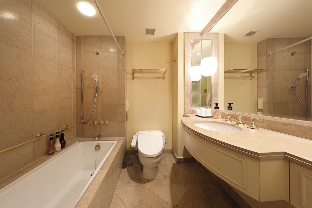 セミダブルルーム　禁煙 (ベッドタイプリクエスト不可) バスルーム0 | ホテルグランドティアラ南名古屋