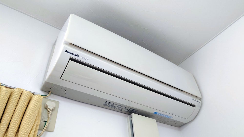 シングルルーム 共用バスルーム 客室18 | ゼログラヴィティ清水ヴィラ