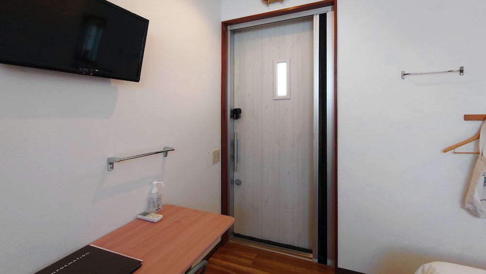 ツインルーム バリアフリー 客室7 | ゼログラヴィティ清水ヴィラ