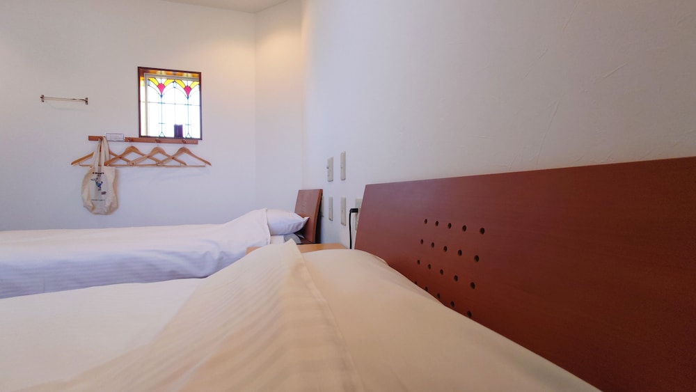 ツインルーム バリアフリー 客室2 | ゼログラヴィティ清水ヴィラ