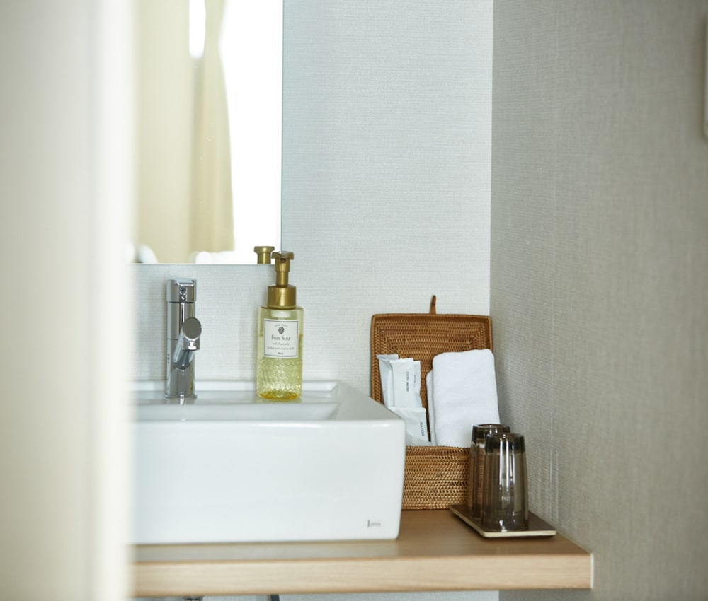 スタンダード ツインルーム 禁煙 バスルーム1 | 泉佐野センターホテル